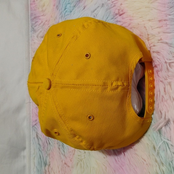 John Deere Vintage 80's Snap Back Trucker Hat - Picture 4 of 11